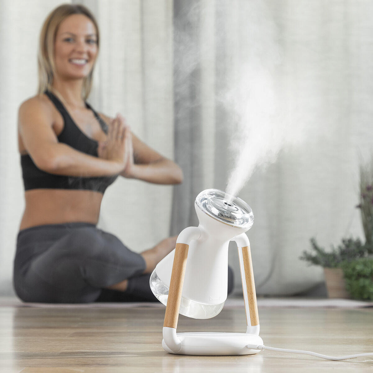 Humidificador, Difusor de Aromas e Carregador Sem Fios 3 em 1