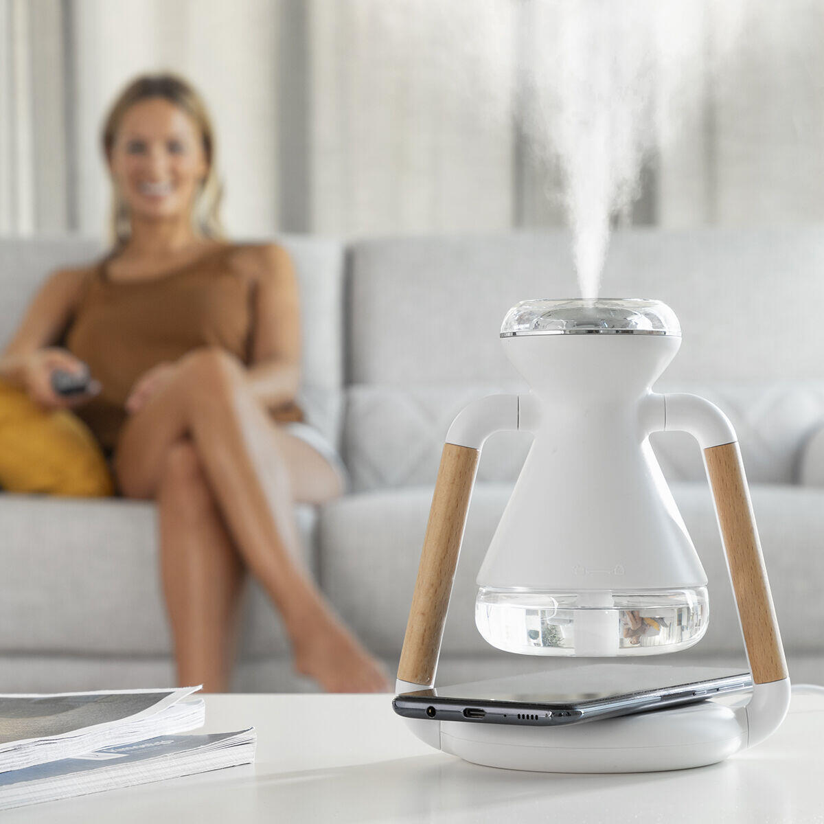 Humidificador, Difusor de Aromas e Carregador Sem Fios 3 em 1